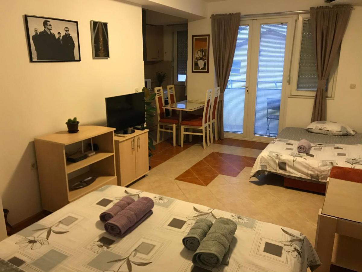 Ohrid Apartment Deep Blue Lake ภายนอก รูปภาพ